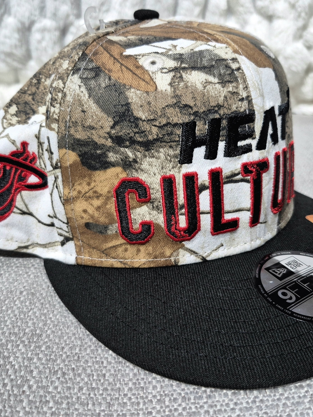 New Era 9FIFTY Miami Heat "Culture" Camo Snapback Hat - New with Tags